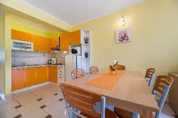 Baška Apartment for 4–6 Guests with Wi‑Fi