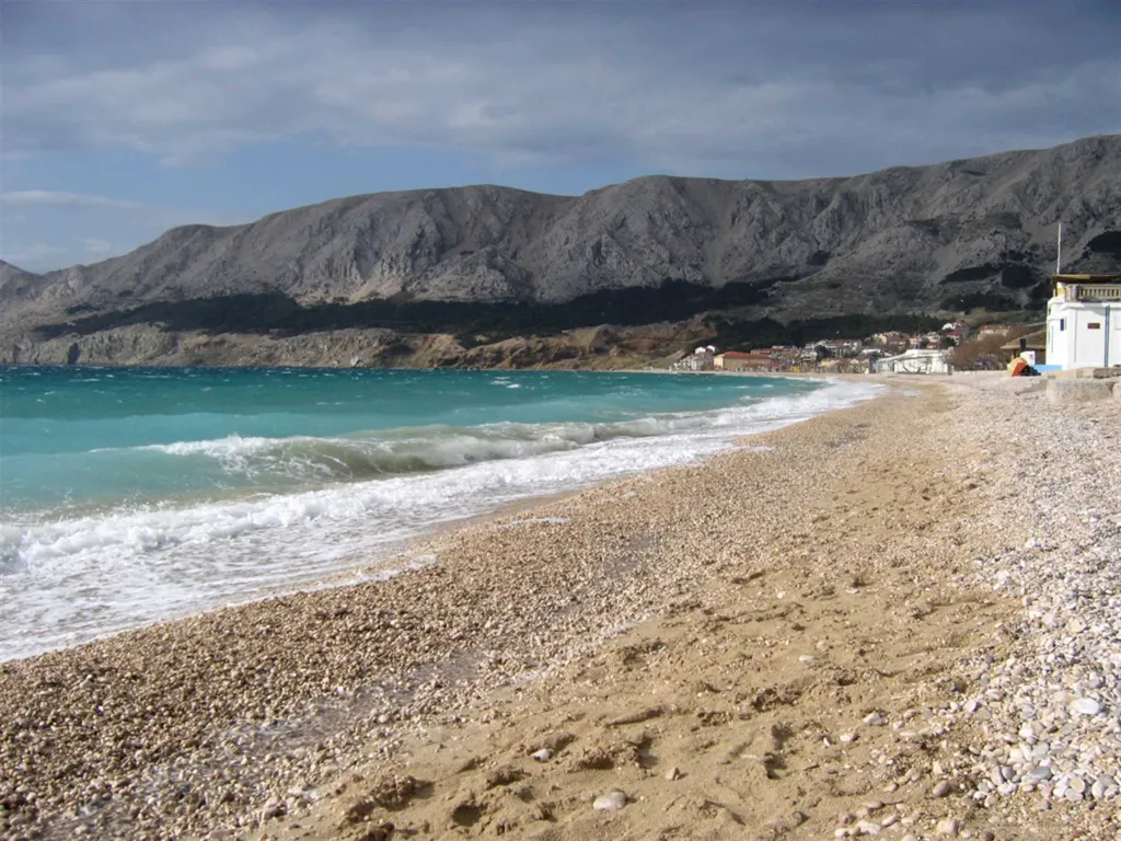 Baška Apartment for 4–6 Guests with Wi‑Fi