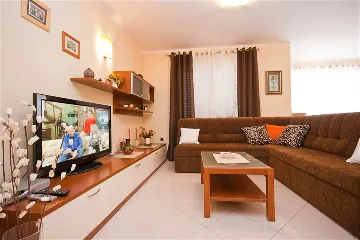 Baška Apartment for 6 Guests with Terrace & BBQ