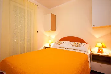 Baška Apartment for 6 Guests with Terrace & BBQ