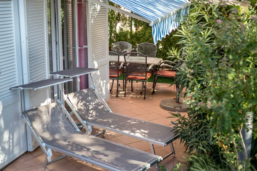 Baška Apartment for 6 Guests with Terrace & BBQ