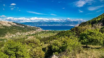 Baška 1-Bedroom Apartment for 2 Guests with Parking