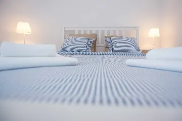 Baška 2-Bedroom Apartment with Terrace & Barbecue