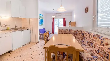 Baška Apartment for Up to 4 Guests with Balcony