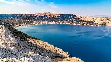 Baška Apartment for Up to 4 Guests with Balcony