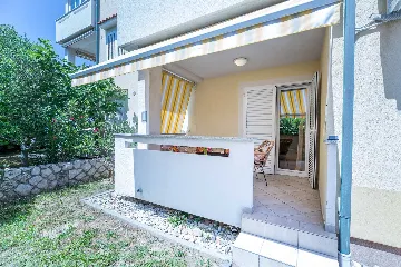 2-Bedroom Apartment in Baška for up to 5