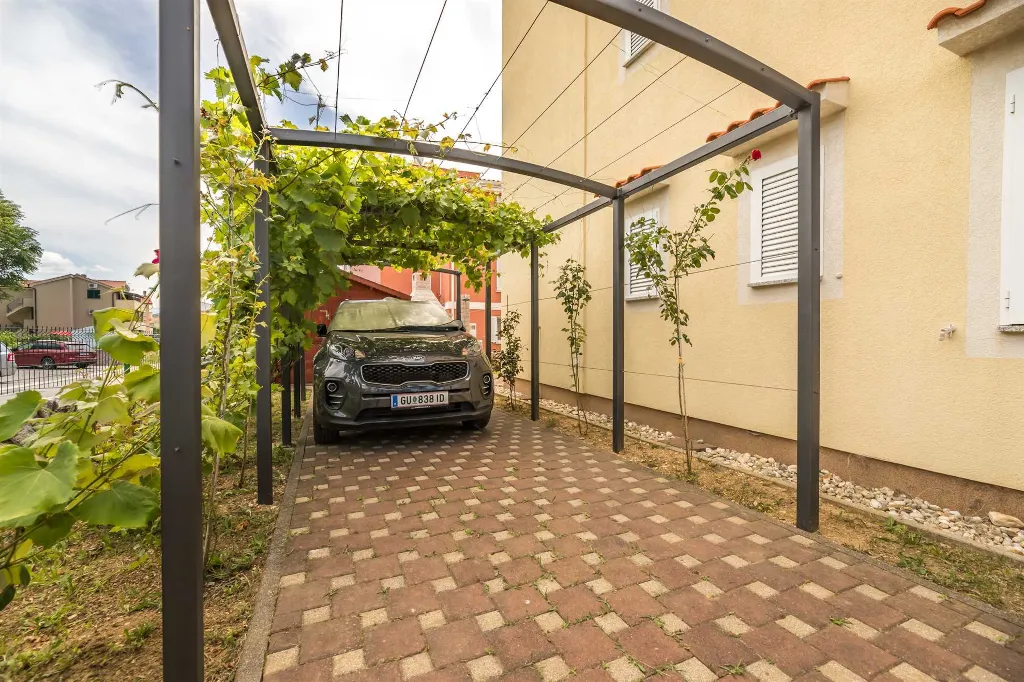 2-Bedroom Apartment in Baška for up to 5