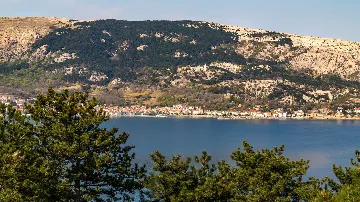 2-Bedroom Apartment in Baška for up to 5