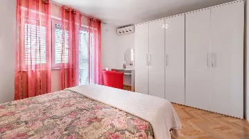 Two-Bedroom Apartment in Baška for Up to 4