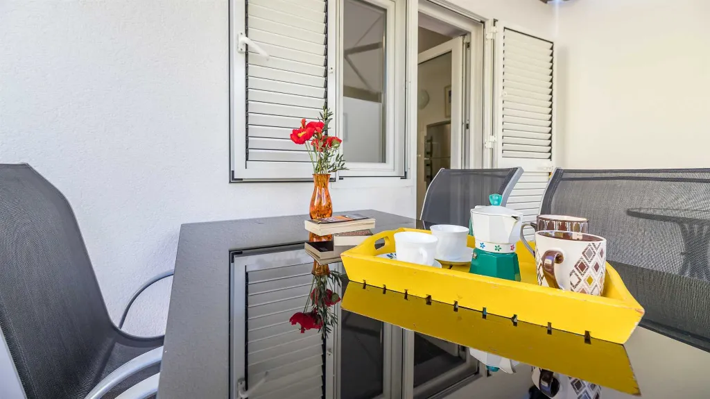 Two-Bedroom Apartment in Baška for Up to 4