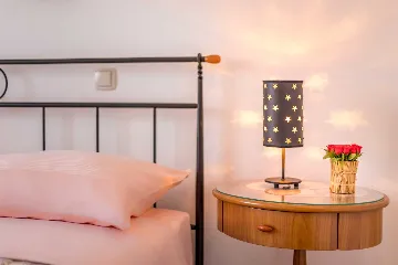 Apartment with Terrace and Sea View in Baška