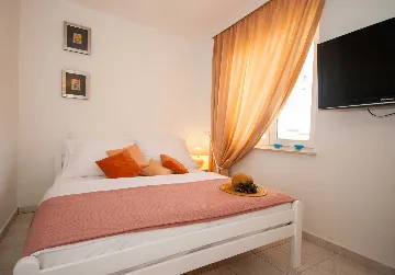 Studio in Baška with Sea-View Terrace