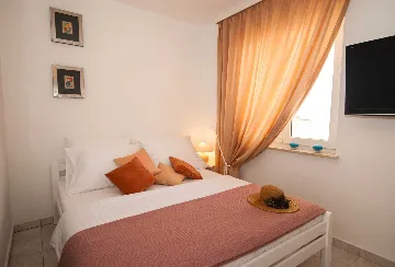 Studio in Baška with Sea-View Terrace