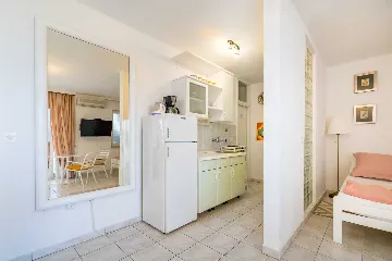 Studio in Baška with Sea-View Terrace