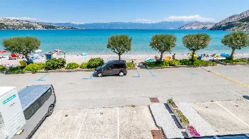 Studio in Baška with Sea-View Terrace