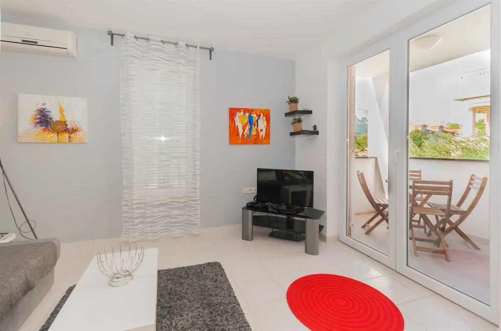1-Bedroom Apartment in Baška with Parking