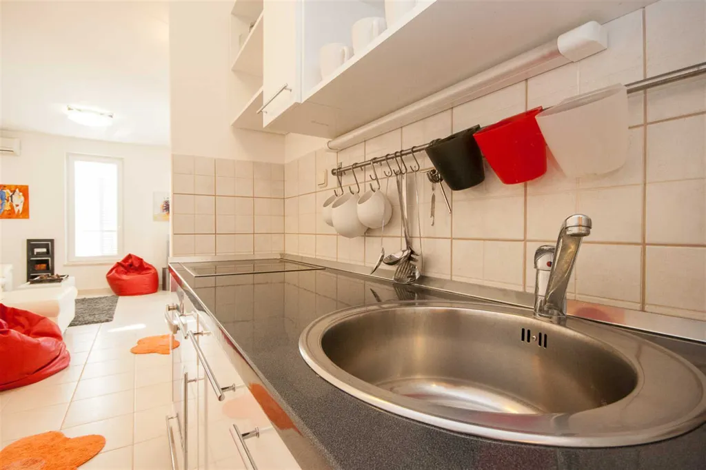 1-Bedroom Apartment in Baška with Parking