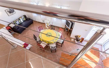 Baška 1-Bedroom Apartment with Sea View for 4