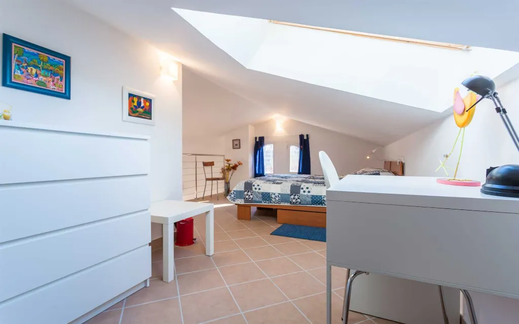 Baška 1-Bedroom Apartment with Sea View for 4
