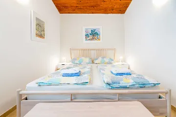 2-Bedroom Apartment in Baška for up to 4