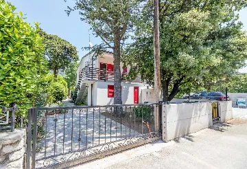 2-Bedroom Apartment in Baška for up to 4