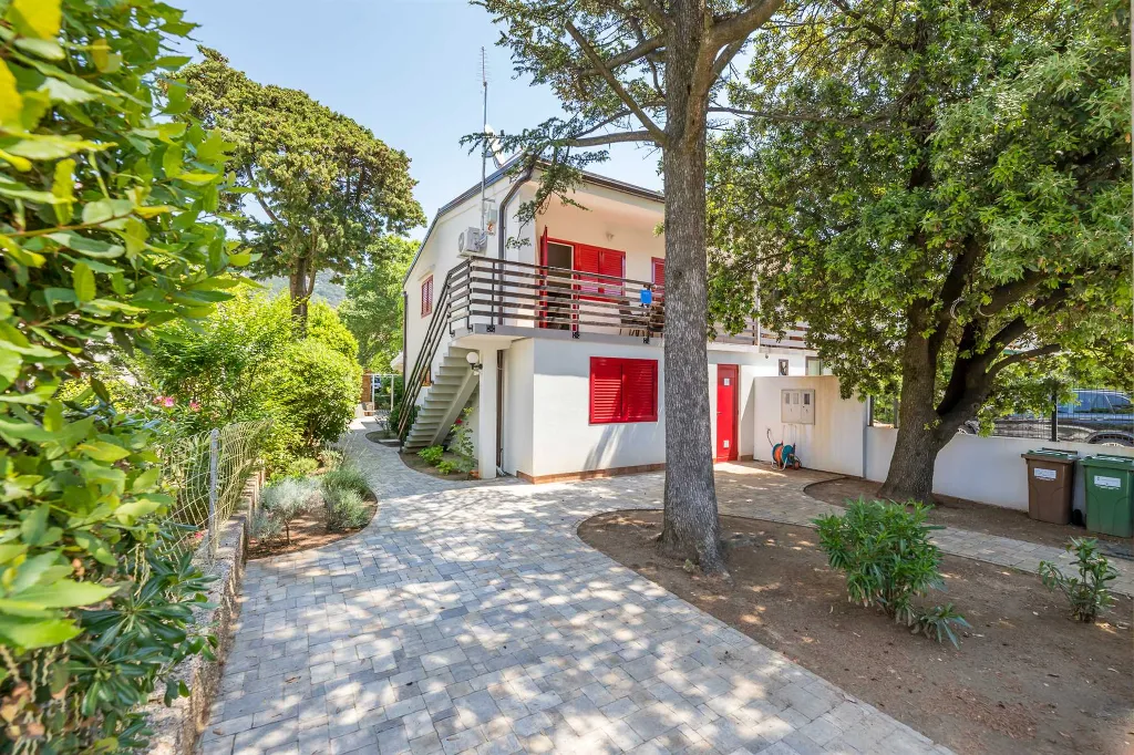 2-Bedroom Apartment in Baška for up to 4