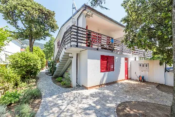 2-Bedroom Apartment in Baška for up to 4