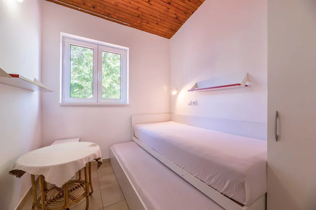 2-Bedroom Apartment in Baška for up to 4