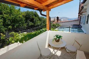Studio with Terrace BBQ for 2 in Baška