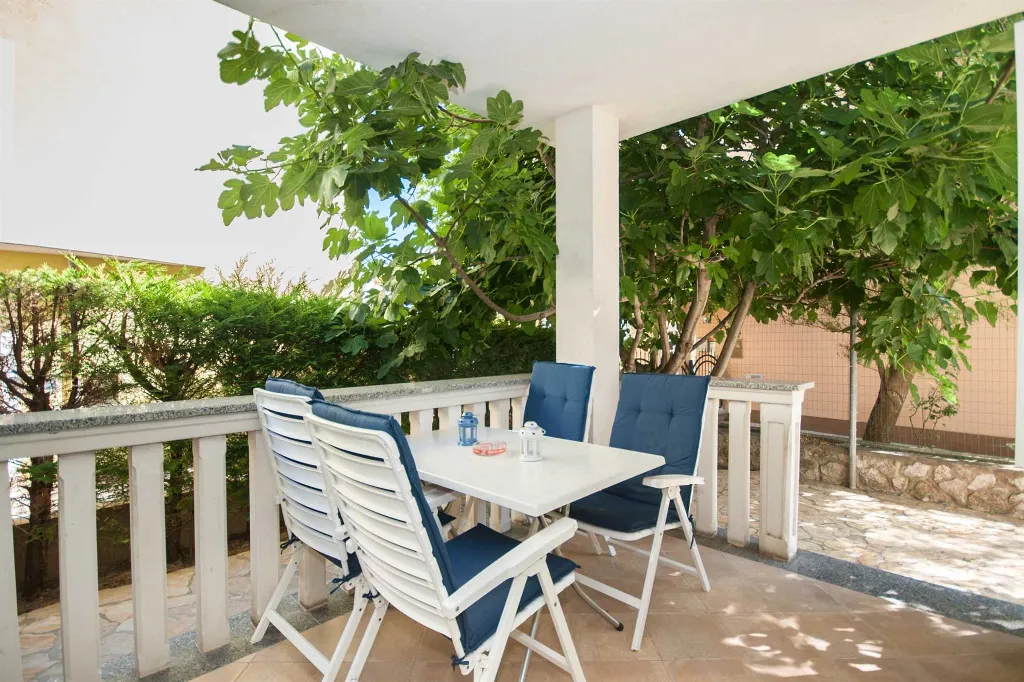 Baška 1-Bedroom Apartment for Up to 4 Guests