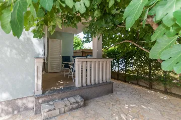 Baška 1-Bedroom Apartment for Up to 4 Guests