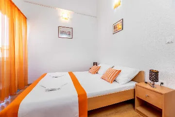 2-Bedroom Apartment in Baška for Up to 5 Guests