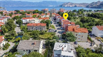 Baška Apartment for Up to 6 Guests with Balcony