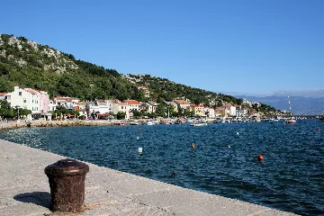 Baška Apartment with Balcony and Parking