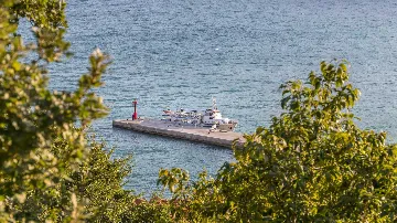 Pet-Friendly Apartment in Baška with Parking