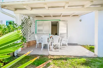 2-Bedroom Apartment in Baška with Terrace & Grill