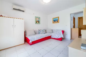 Two-Bedroom Apartment near the Beach in Baška