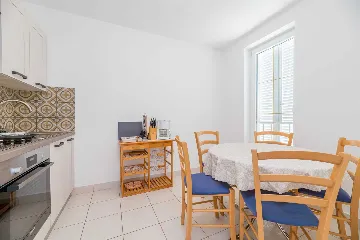 Two-Bedroom Apartment near the Beach in Baška