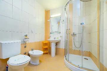 Two-Bedroom Apartment near the Beach in Baška