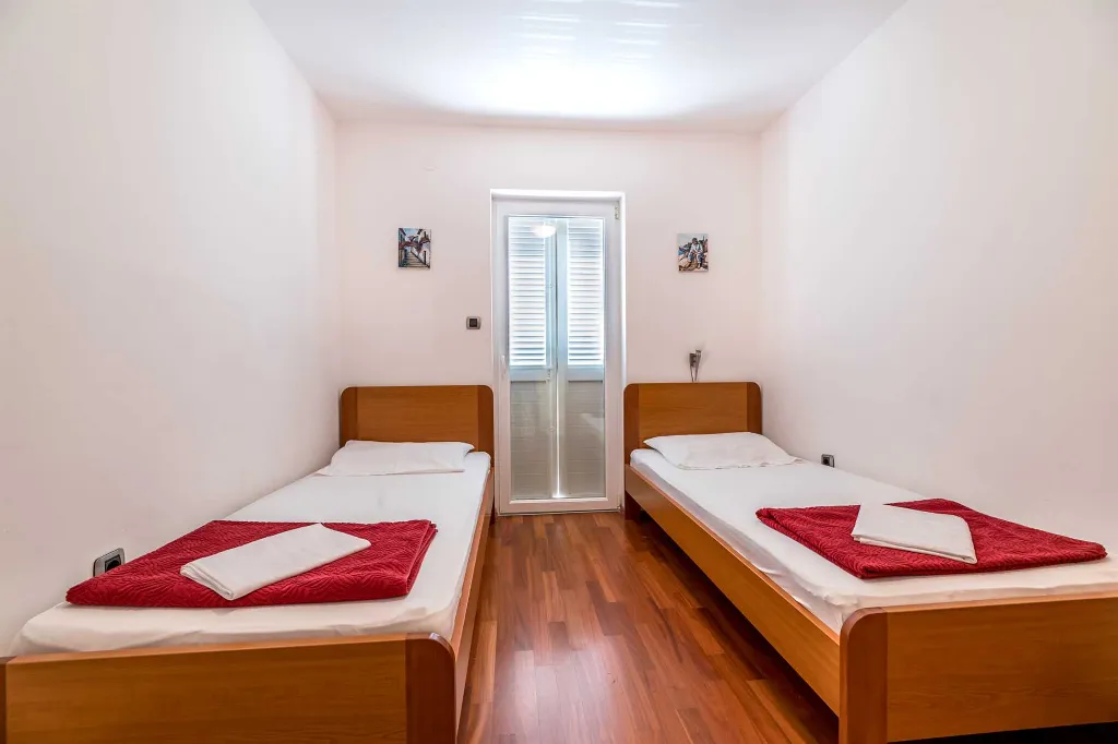 Two-Bedroom Apartment in Baška for Up to 6 Guests