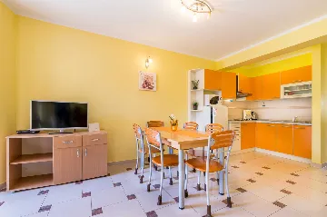 Baška Apartment with 2 Bedrooms and Wi‑Fi