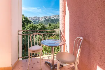 Baška Apartment with 2 Bedrooms and Wi‑Fi