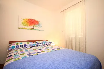Two-Bedroom Apartment with Terrace in Baška