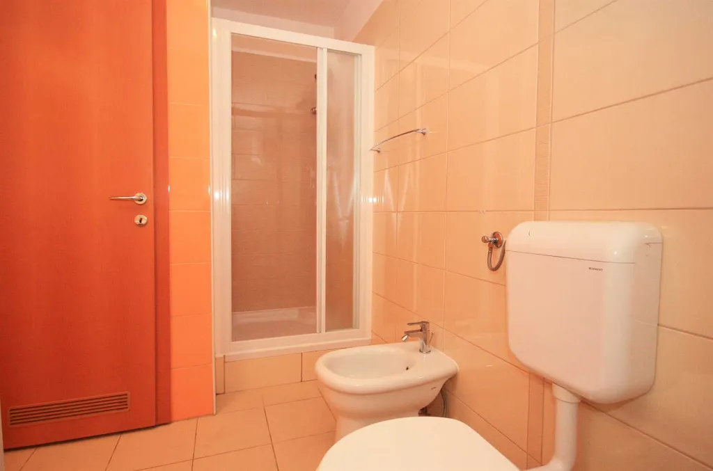 Two-Bedroom Apartment with Terrace in Baška