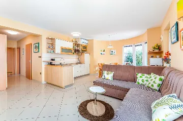 Two-Bedroom Apartment with Terrace in Baška