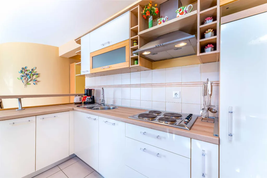 Two-Bedroom Apartment with Terrace in Baška
