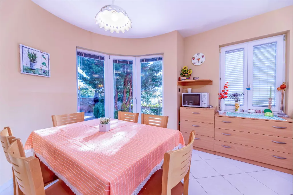 Two-Bedroom Apartment with Terrace in Baška