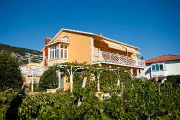 Two-Bedroom Apartment in Baška for Up to 6