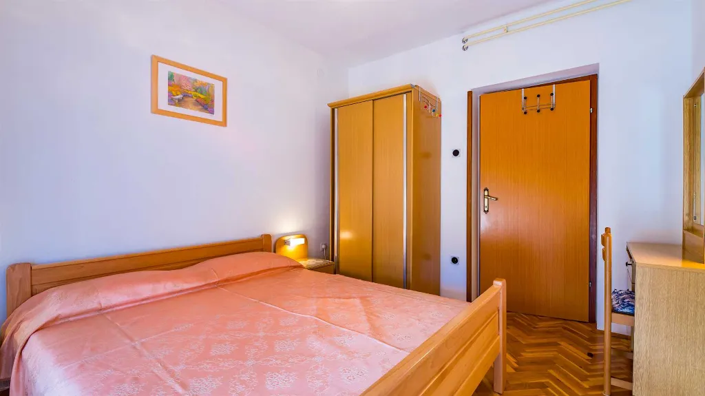 Two-Bedroom Apartment in Baška for Up to 6