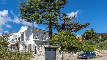 Studio Apartment in Baška for 2 Guests with Parking